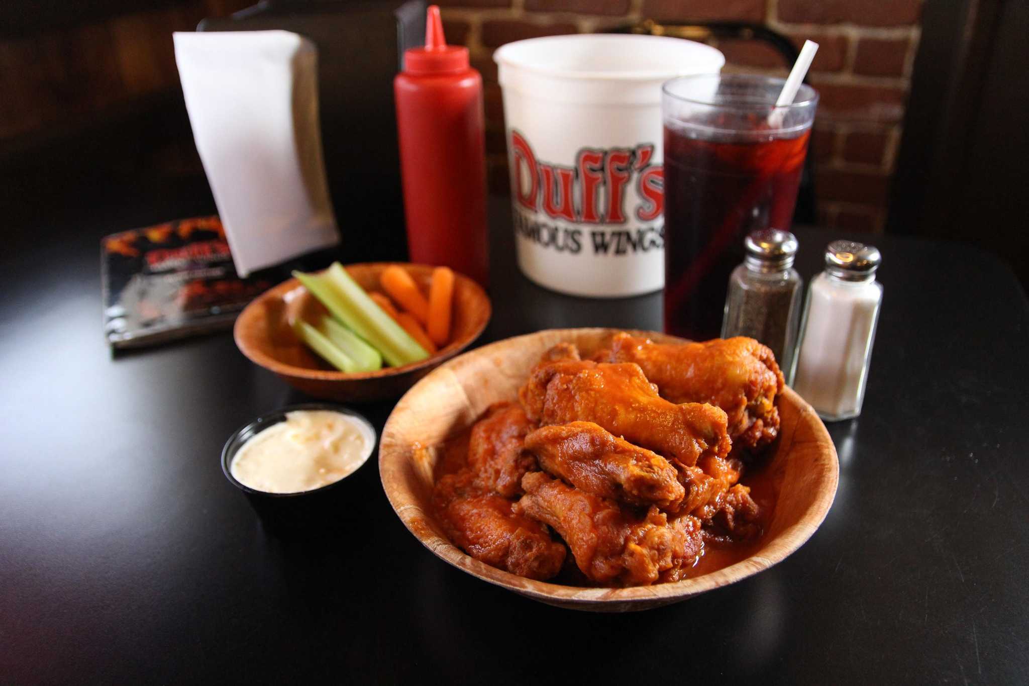 Eating along New York state’s ‘Buffalo Wing Trail’