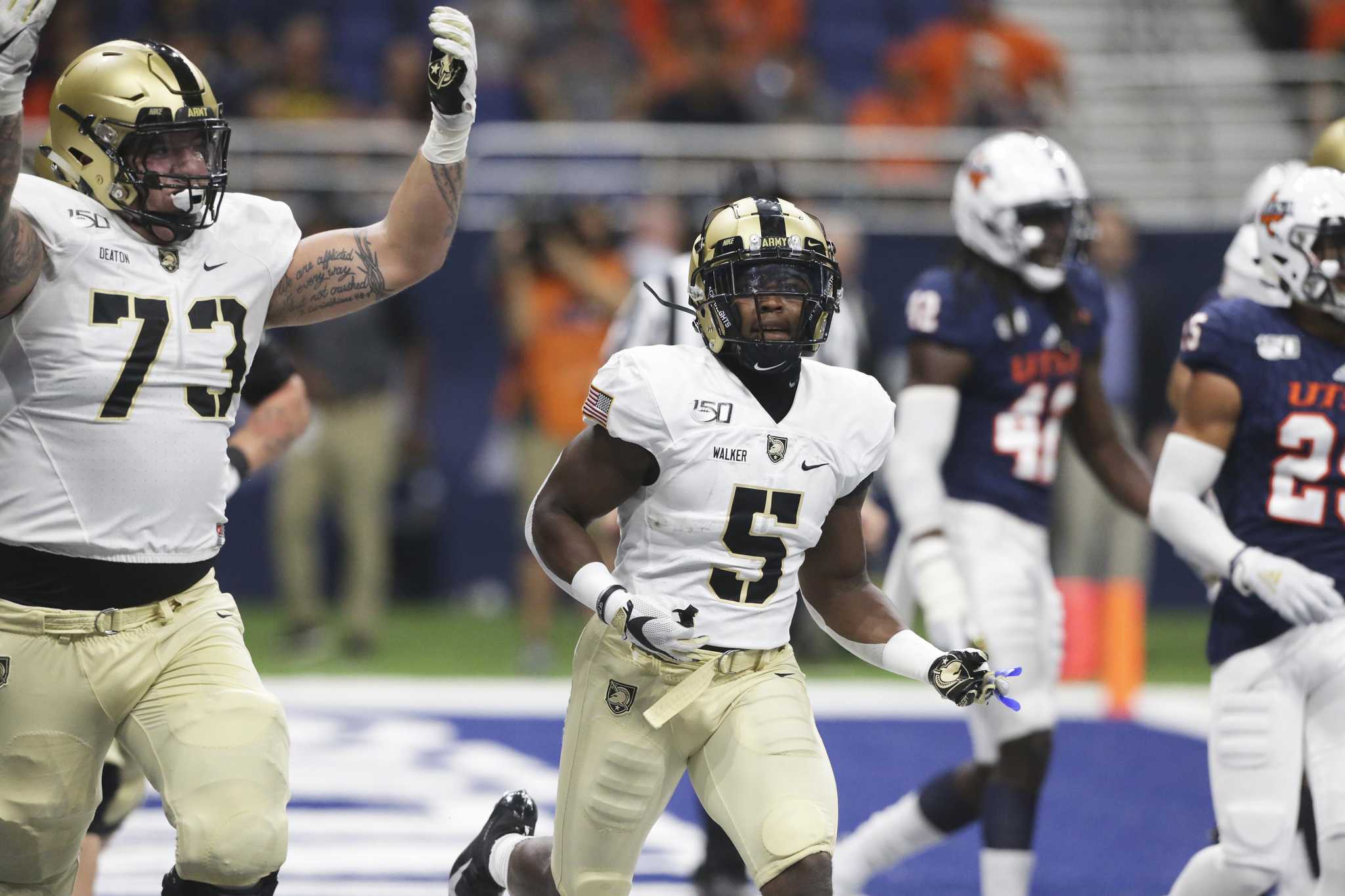 Army Smothers Utsa Offense Dominates On Ground In Win San Antonio Express News