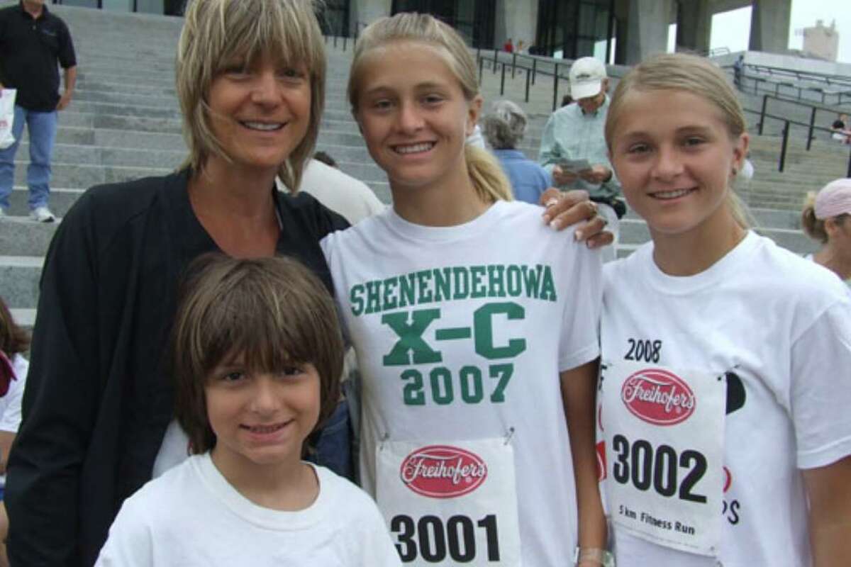Were you seen at 2008 Freihofer's Run for Women?