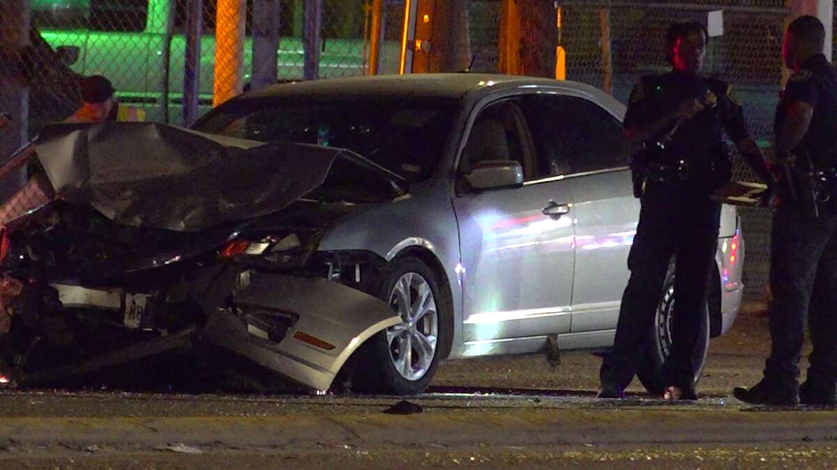 Child thrown from car during hit-and-run in SE Houston