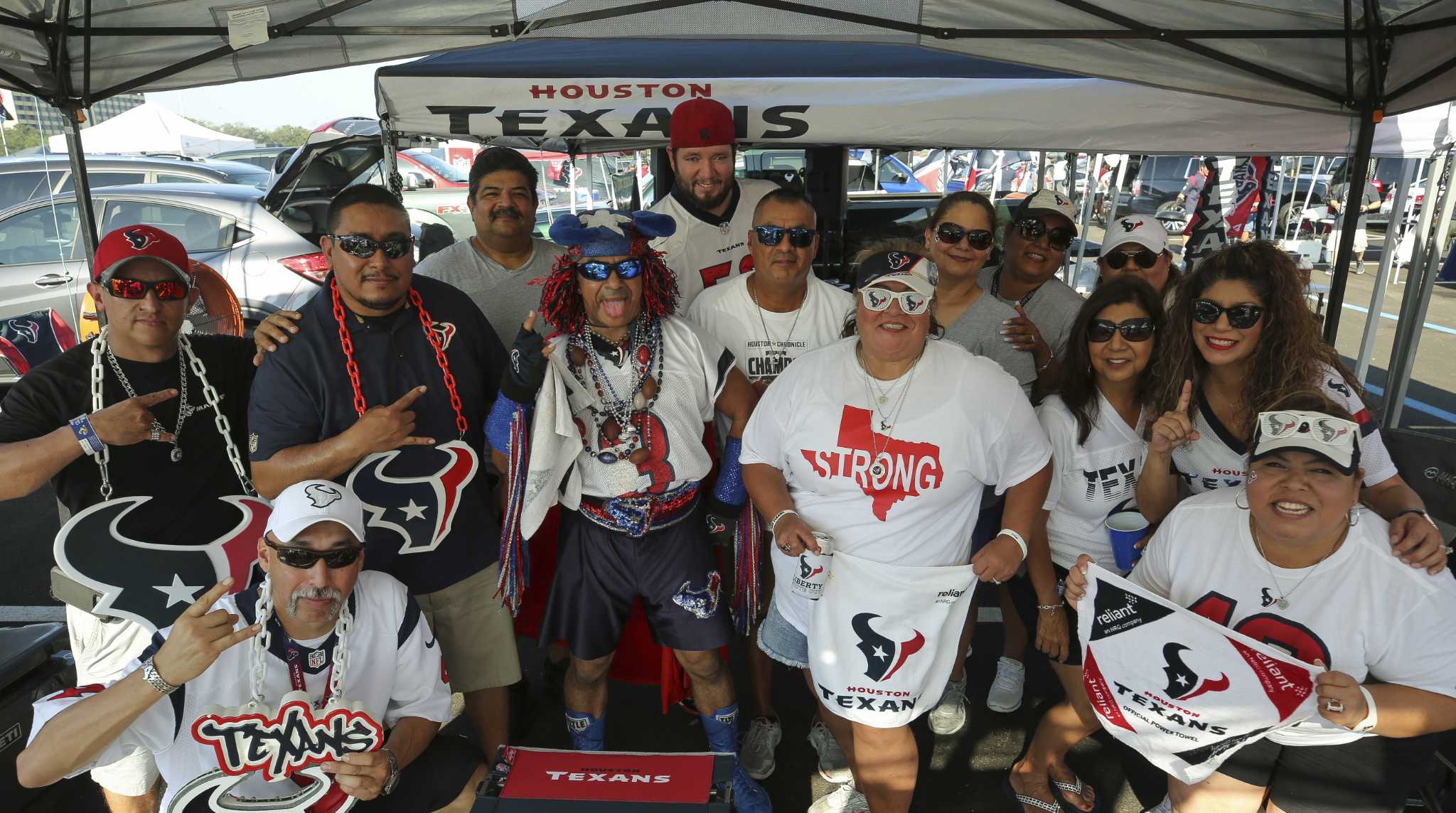 Texans tailgating fans celebrate home opener at NRG Stadium