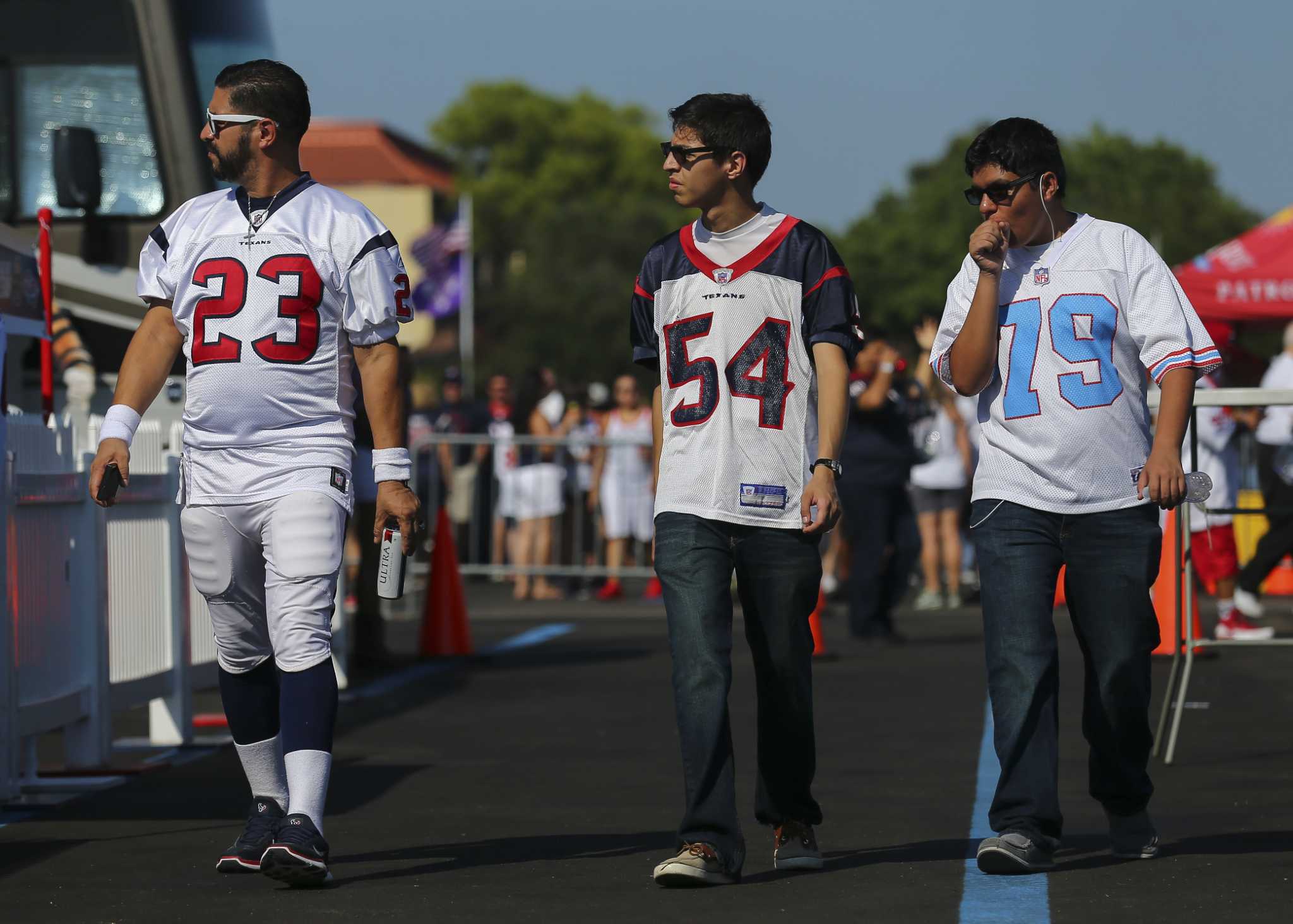 Texans tailgating fans celebrate home opener at NRG Stadium