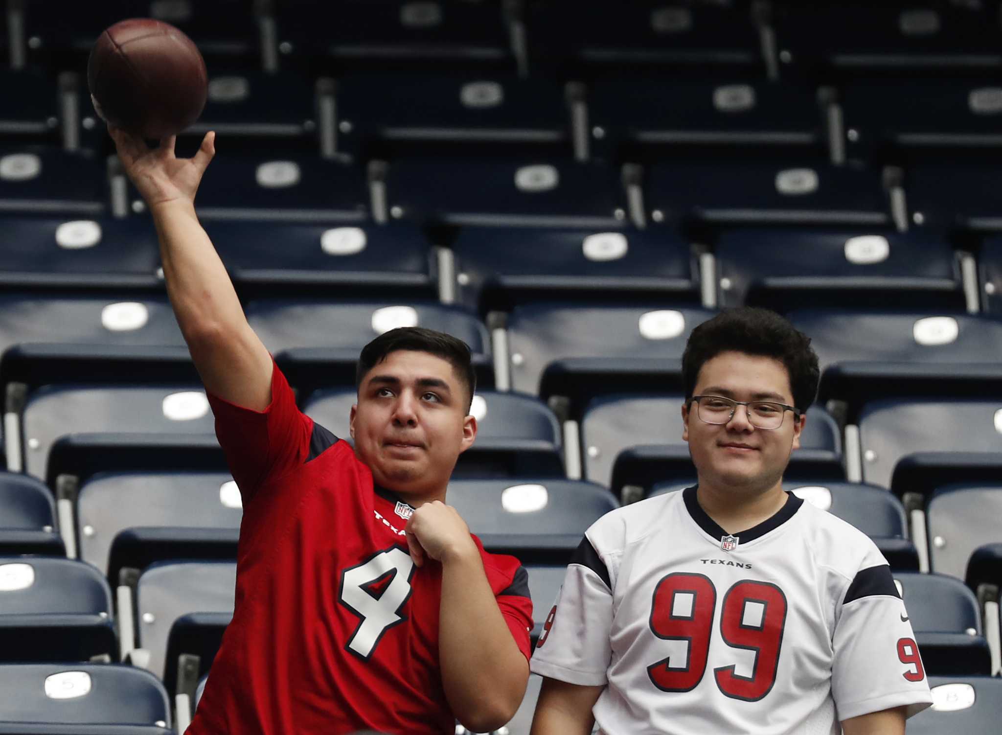 Texans tailgating fans celebrate home opener at NRG Stadium