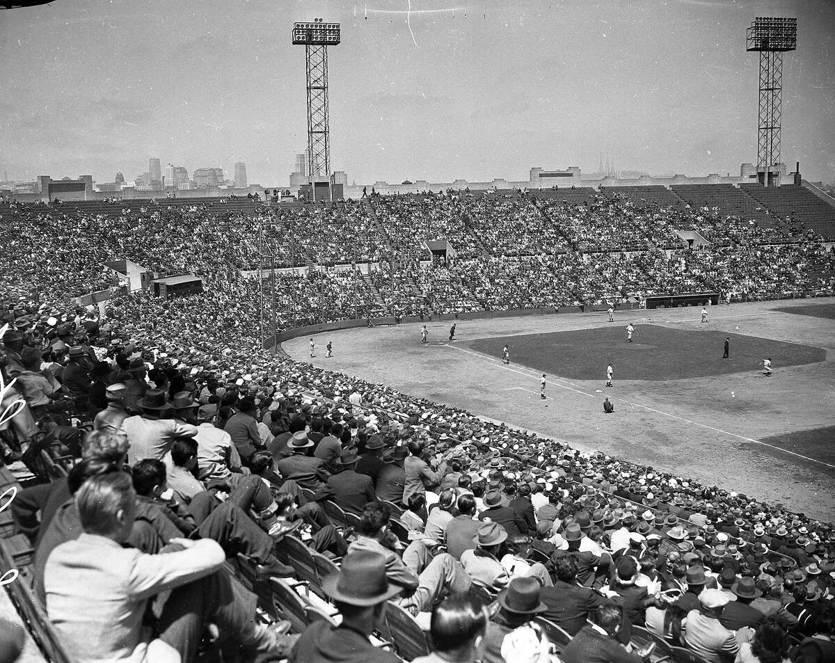 A crowd at Seals Stadium as the Seals play the Oakland Oaks, September 24, 1944