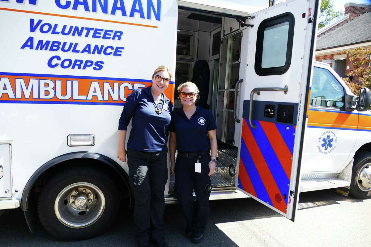 New Canaan Emergency Medical Services, (EMS, also known as New Canaan Emergency Medical Services, and the New Canaan Volunteer Ambulance Corp), recently had an open house on South Avenue to let the community see the facilities.