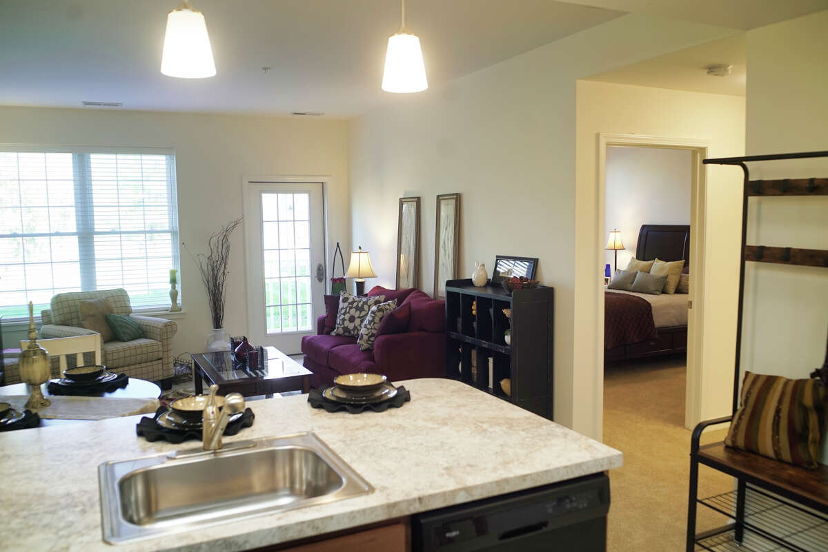 Photos Shaker Pointe opens new Parkland apartments