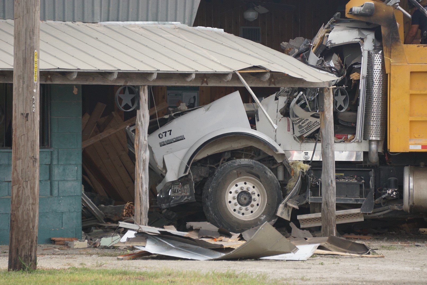 Police ID truck driver in fatal crash