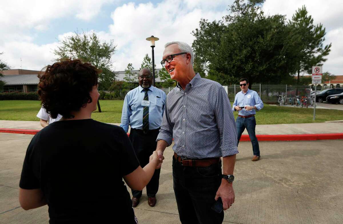 Chris Bell campaigns to be the next mayor of Houston at Mark Twain Elementary School Tuesday, Nov. 3, 2015, in Houston. ( Steve Gonzales / Houston Chronicle )