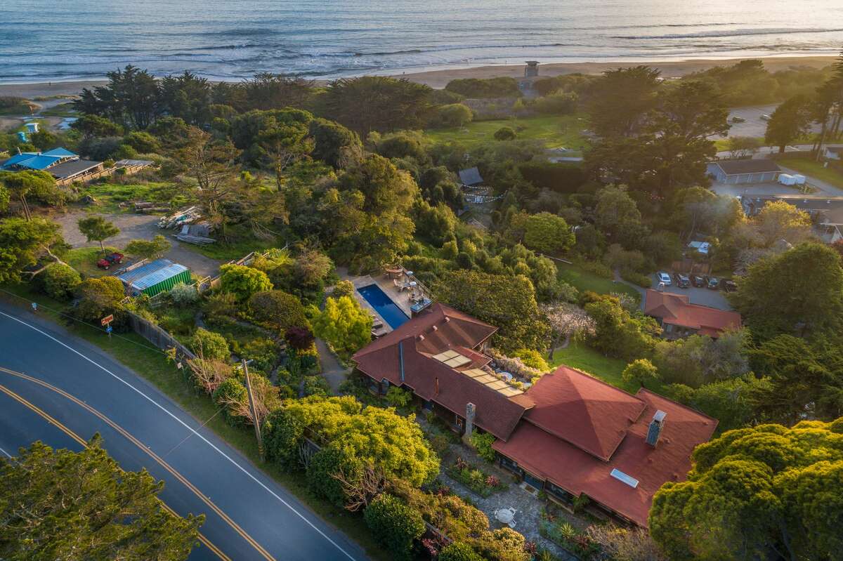 15M 'secret compound' in Stinson Beach has history and celebrity