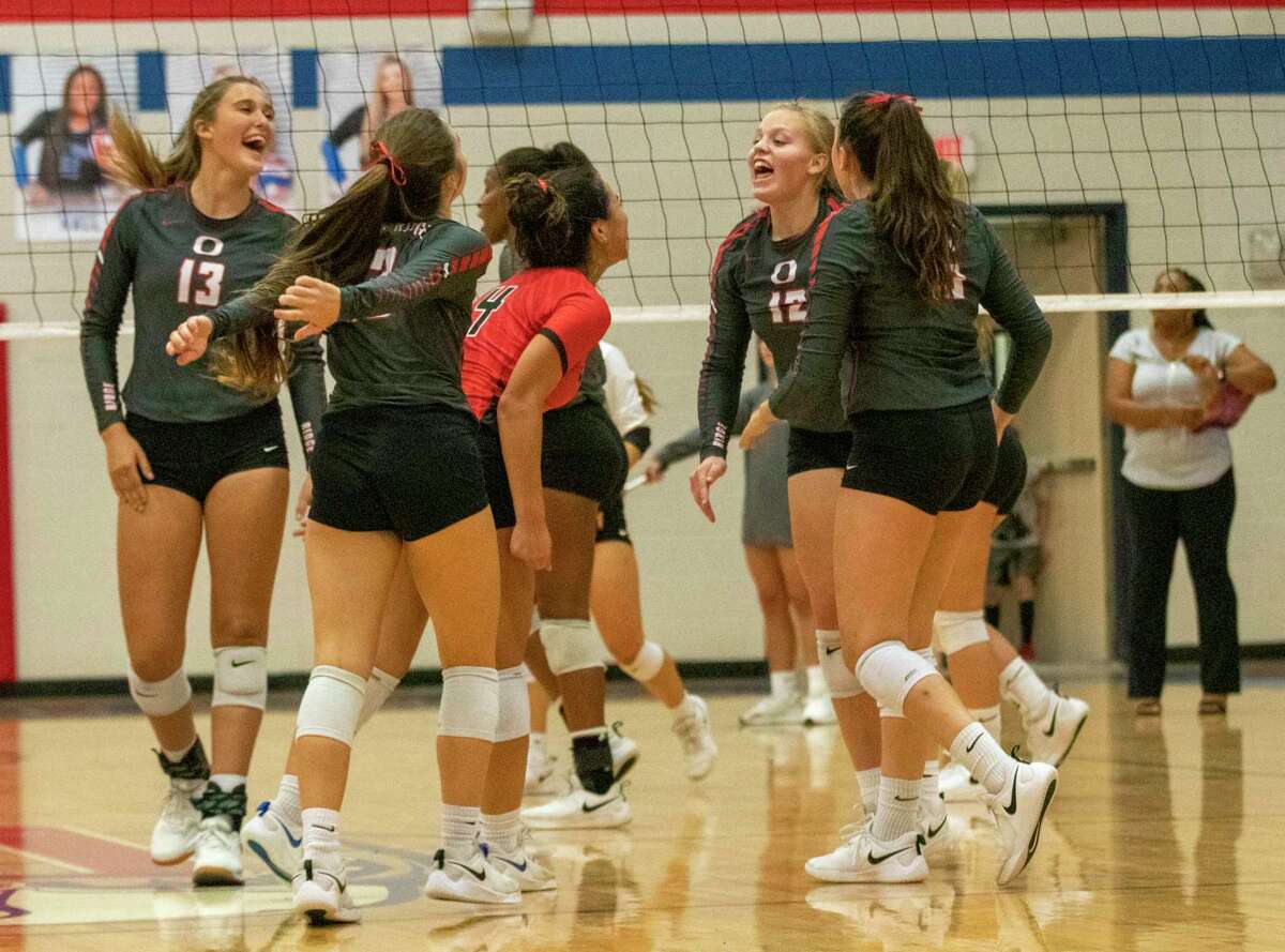 VOLLEYBALL: Oak Ridge beats Klein Oak in four sets