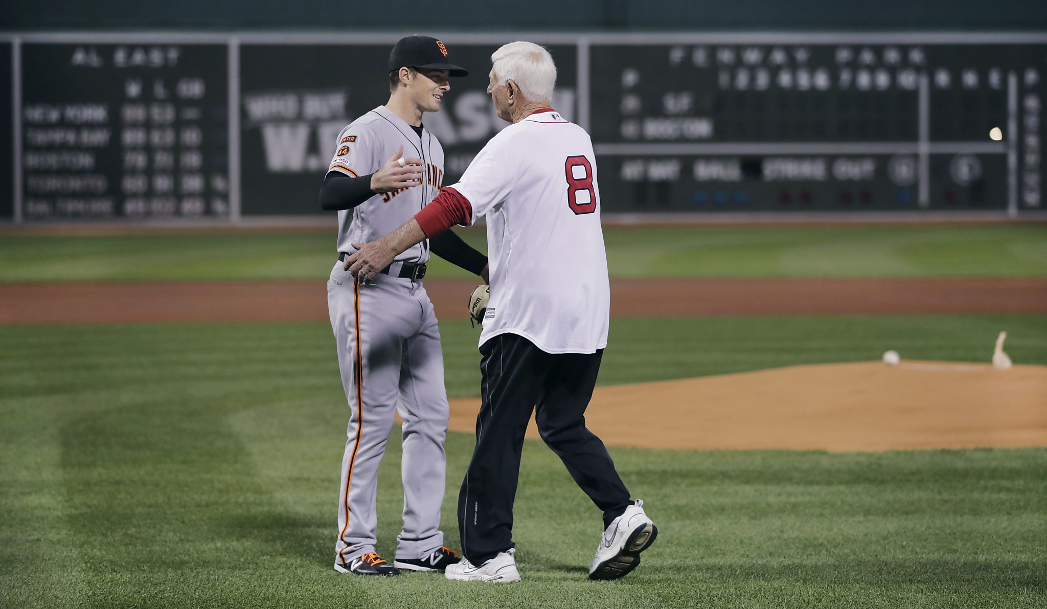 Hall of Famer Carl Yastrzemski throws out first pitch to grandson Mike at  Fenway Park 