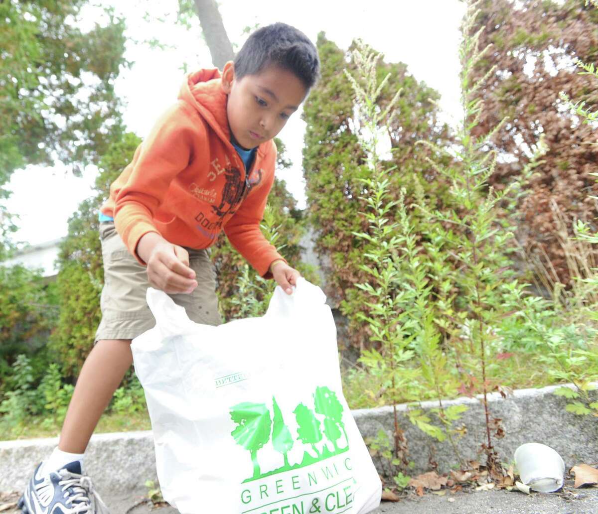 One thing will be different this year for the townwide fall cleanup by Greenwich Clean & Green: No plastic bags! Volunteers will fan out throughout town from 8 a.m. to noon Saturday to pick up trash. Everyone is invited to participate. Trash drop-off points will be set up at the firehouses in Byram, Glenville, Cos Cob and Old Greenwich, with another at Greenwich Point. Also at those locations, Greenwich Green & Clean will provide work supplies as well as refreshments. For more information, visit www.greenwichgreenandclean.org/.
