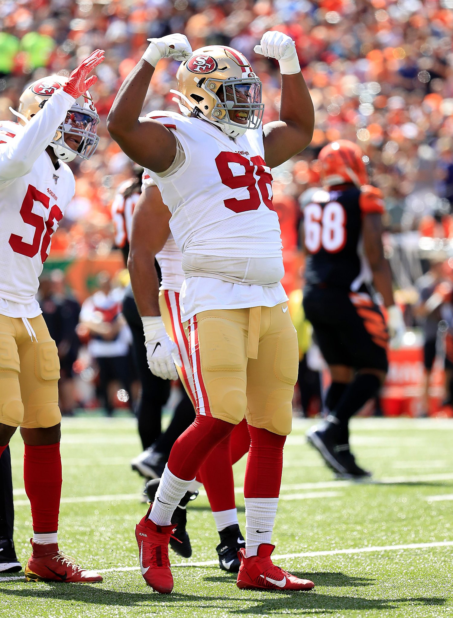 Report: Browns Have Interest In 49ers DE Ronald Blair