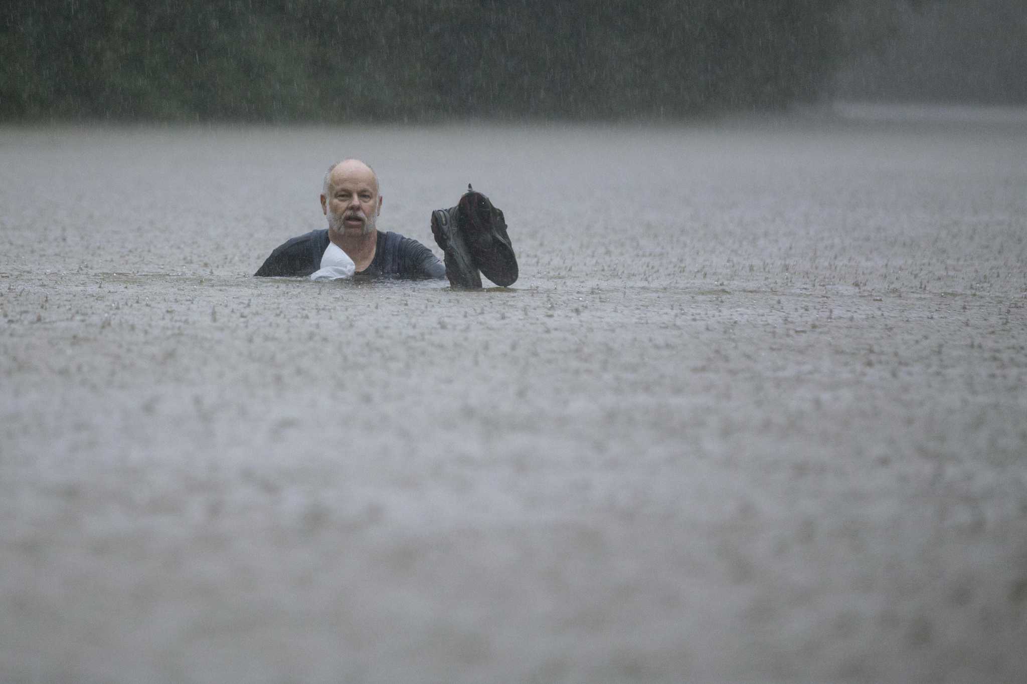 Mattress Mack again offers refuge to Houstonians impacted by Tropical Storm  Imelda - The Washington Post