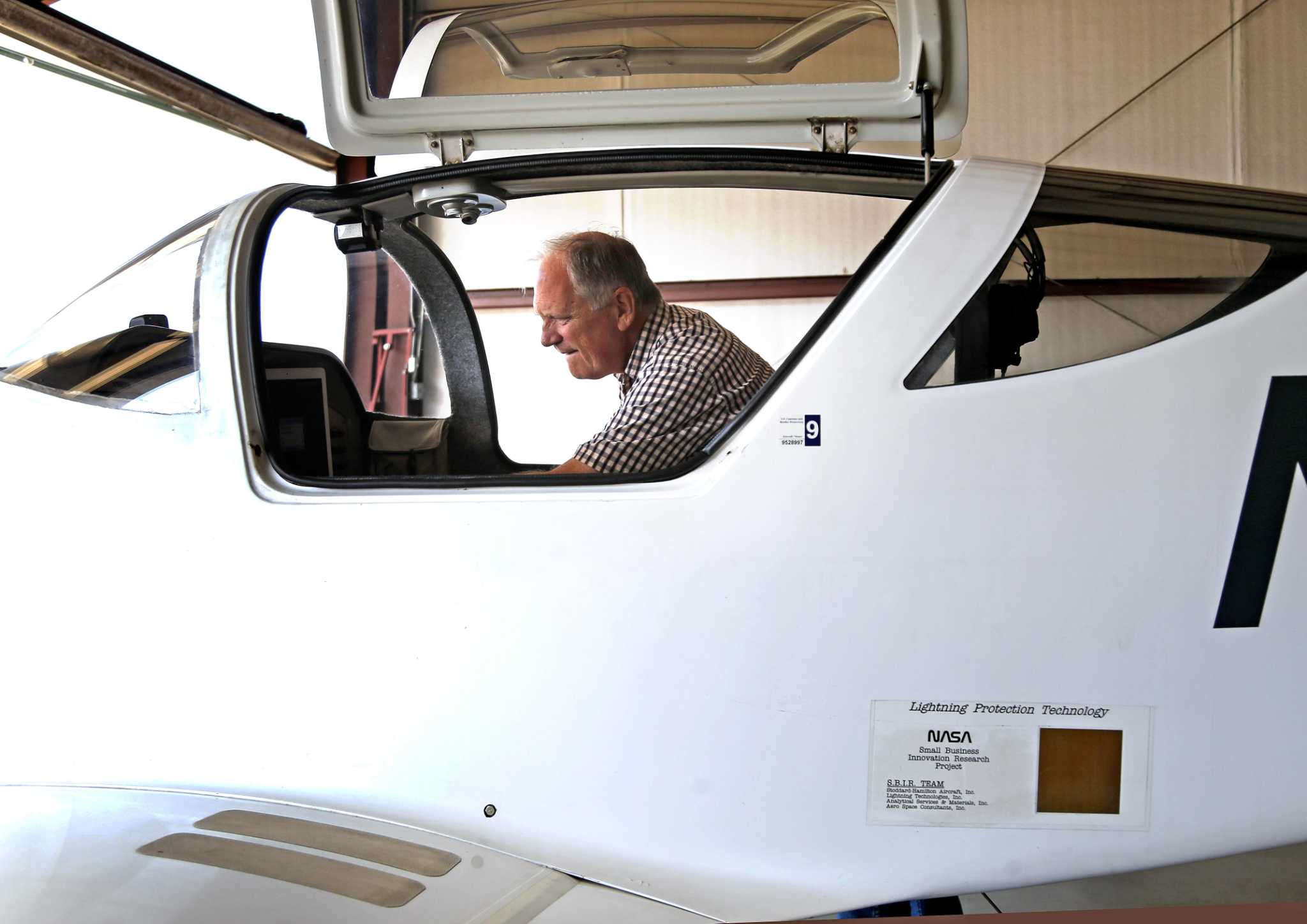 NASA funded San Antonio pilot's oneofakind, lightningproof plane