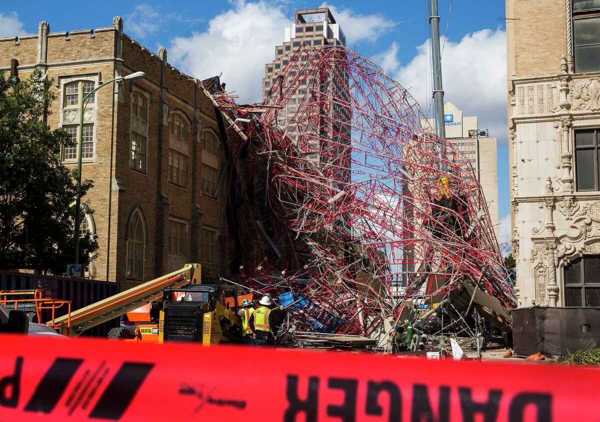 Officials Scaffolding cleanup to close road in front of AT&T building