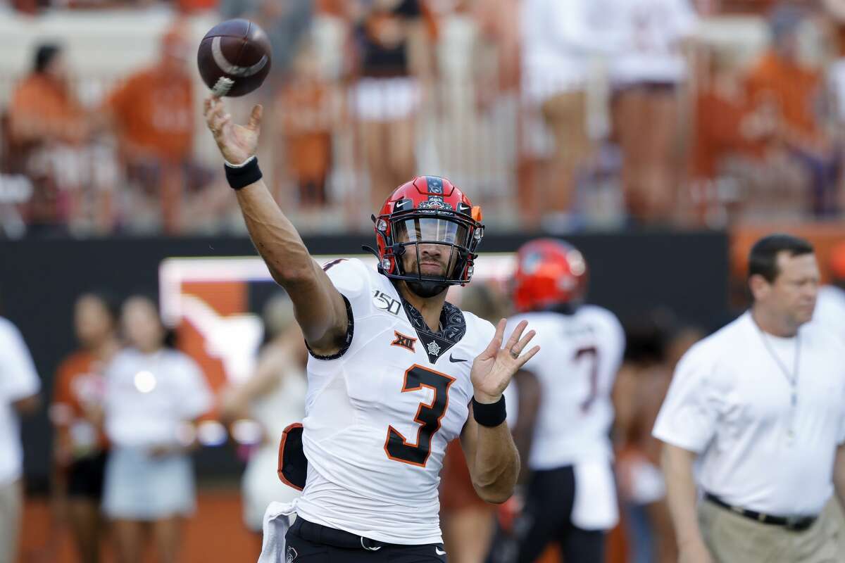 AUSTIN, TX - SEPTEMBER 21: Spencer Sanders #3 of the Oklahoma State Cowboys throws a pass before the game against the Texas Longhorns at Darrell K Royal-Texas Memorial Stadium on September 21, 2019 in Austin, Texas. (Photo by Tim Warner/Getty Images)