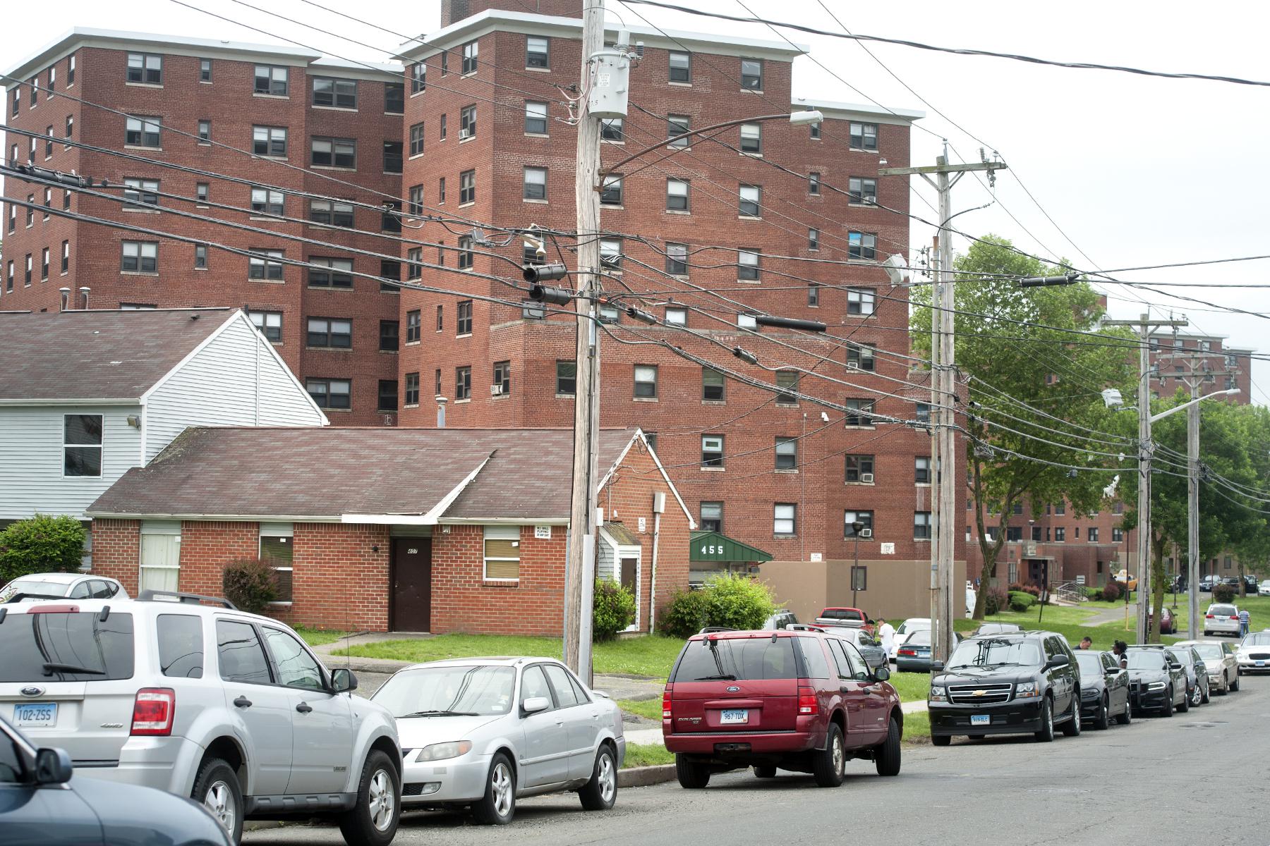 One person shot near Trumbull Gardens in Bridgeport