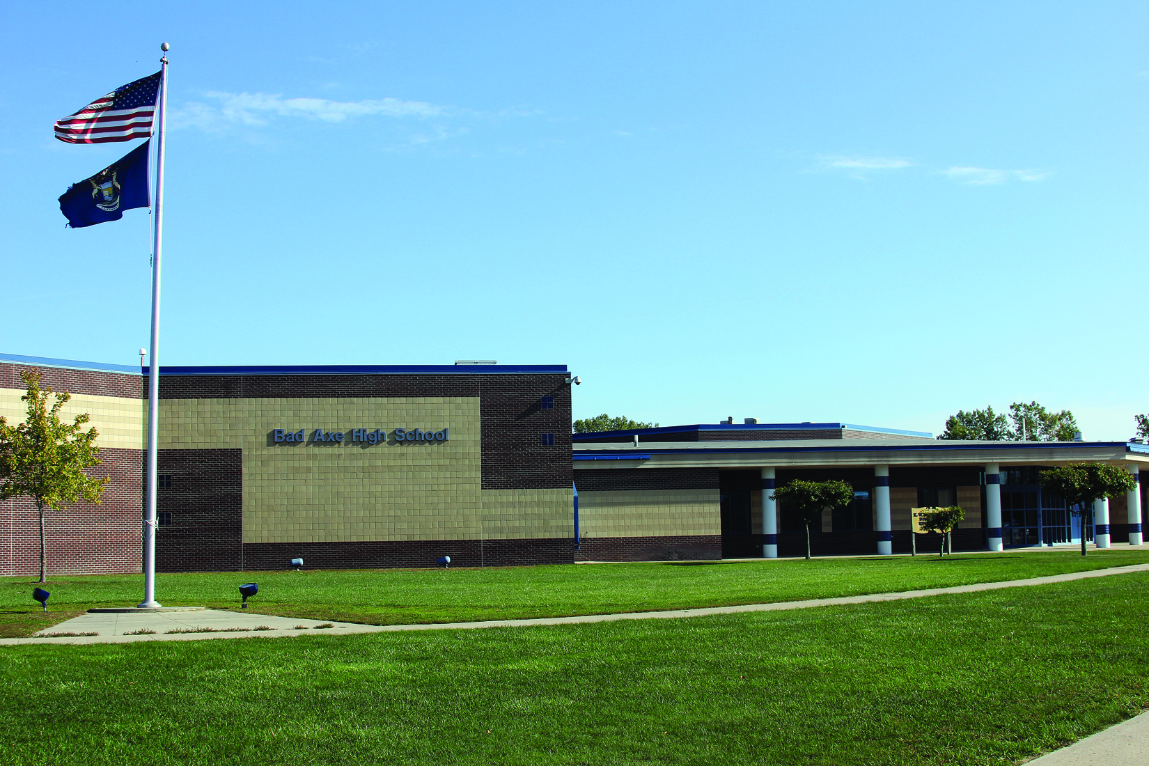 Fire closes Bad Axe School District