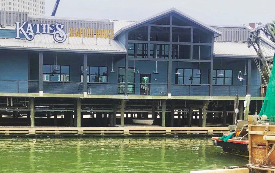 Longtime Galveston fish supplier debuts new restaurant, Katie’s Seafood
