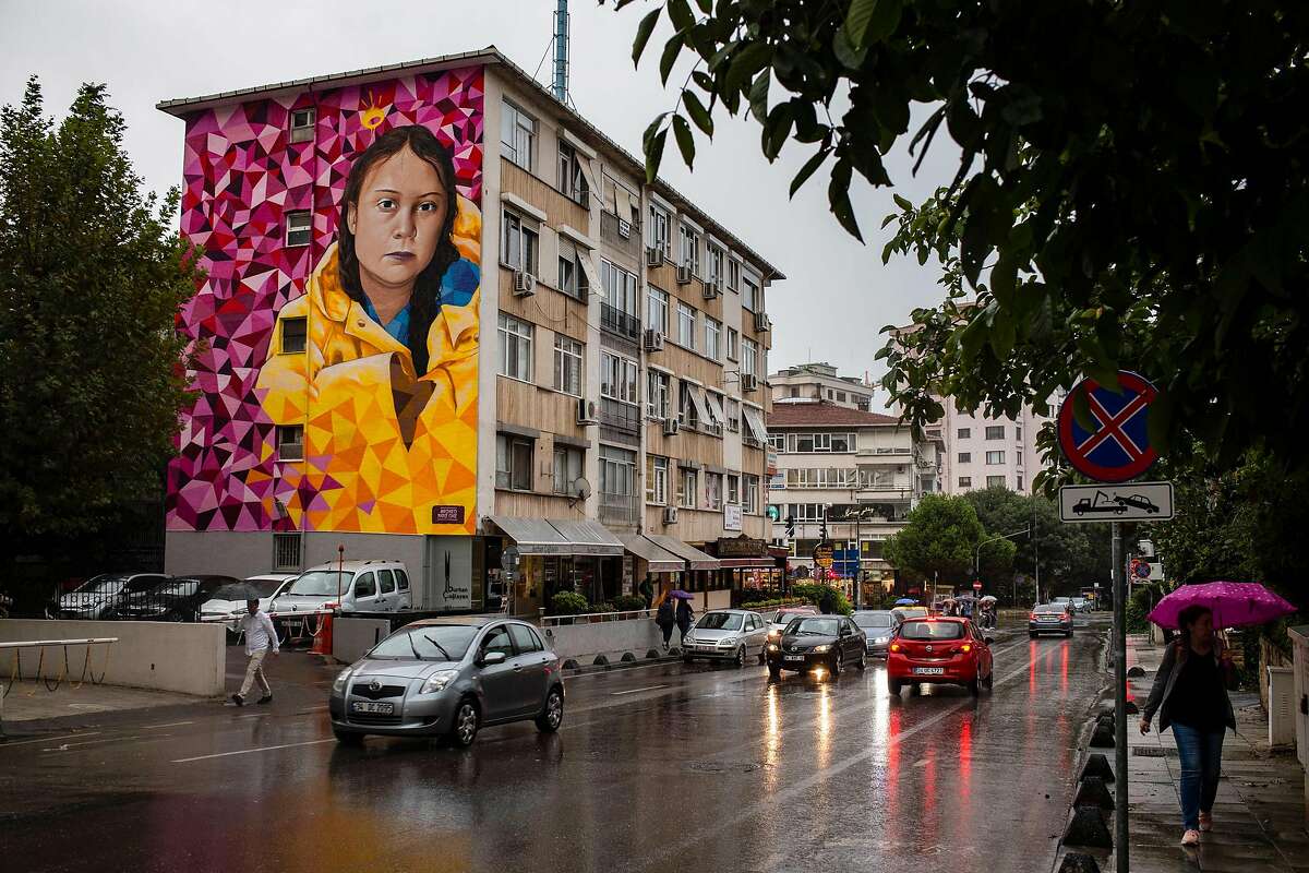 Giant Greta Thunberg mural going up in Union Square