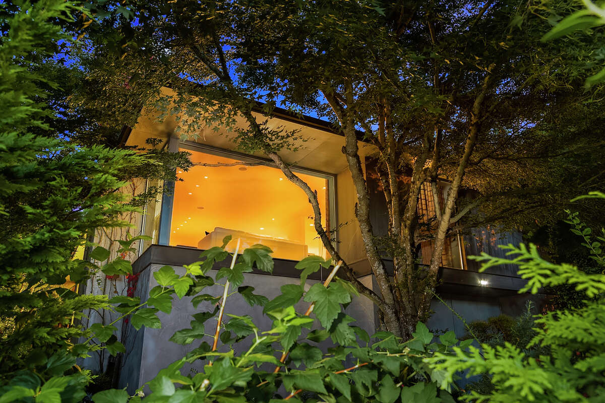 Denny Blaine midcentury home gets striking makeover, and can be yours