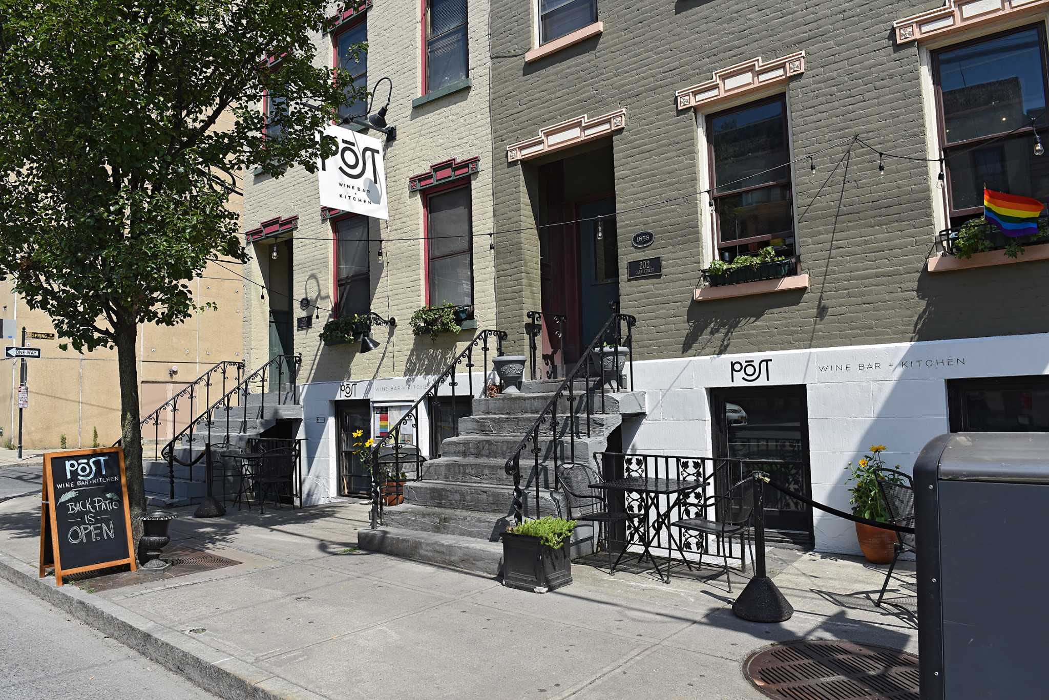 Bite-Sized: One bar opens in Troy, another closes in Albany - Vimarsana News