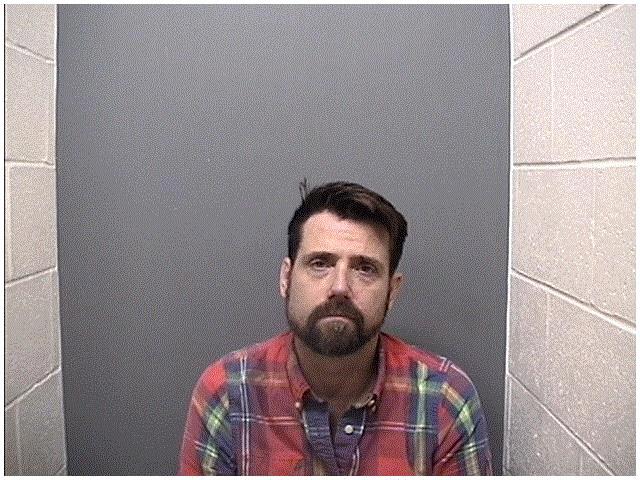 Norwalk man charged with possession of narcotics, operating under influence in Darien - Vimarsana News