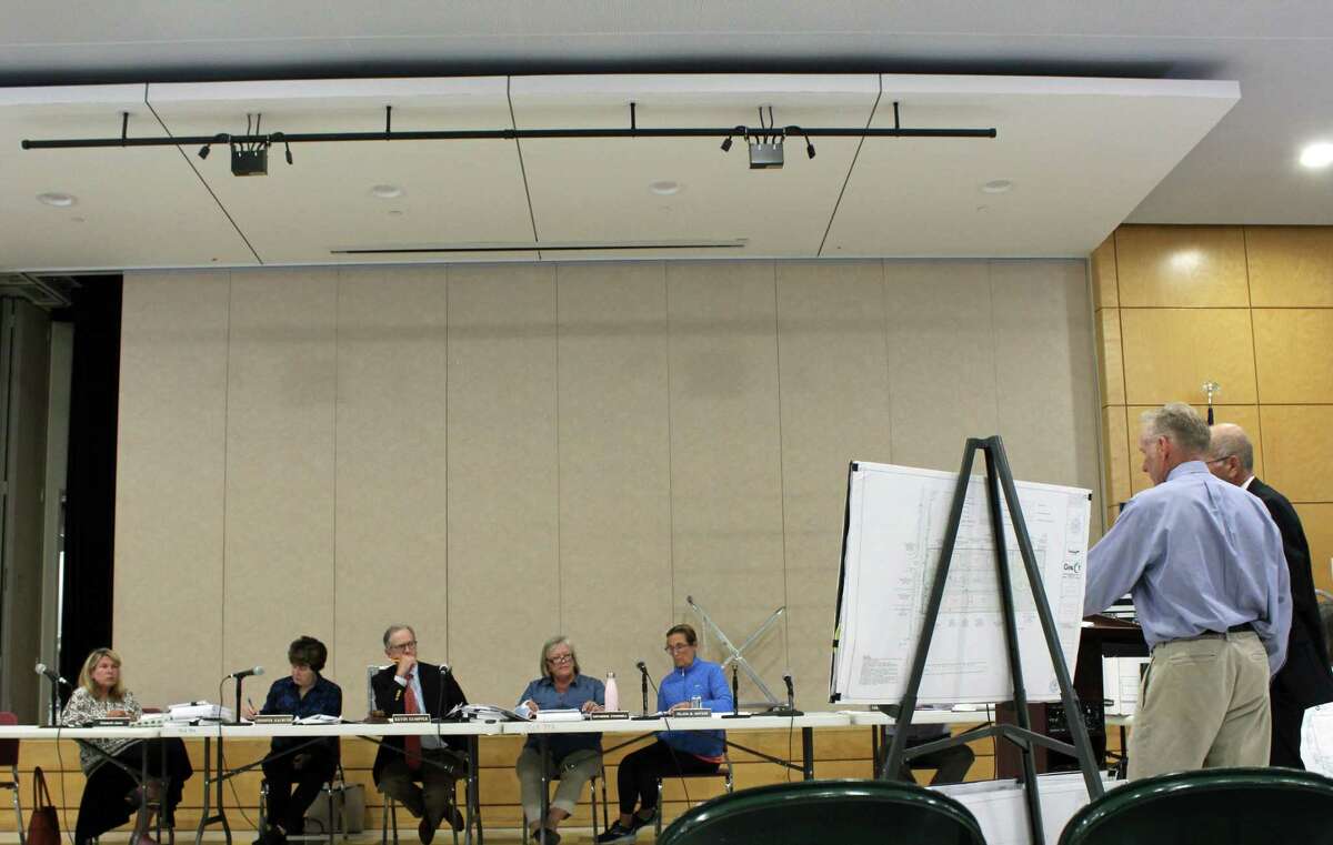 Attorney Joel Green presented additional evidence on behalf of neighbors at Wednesday night’s public hearing.