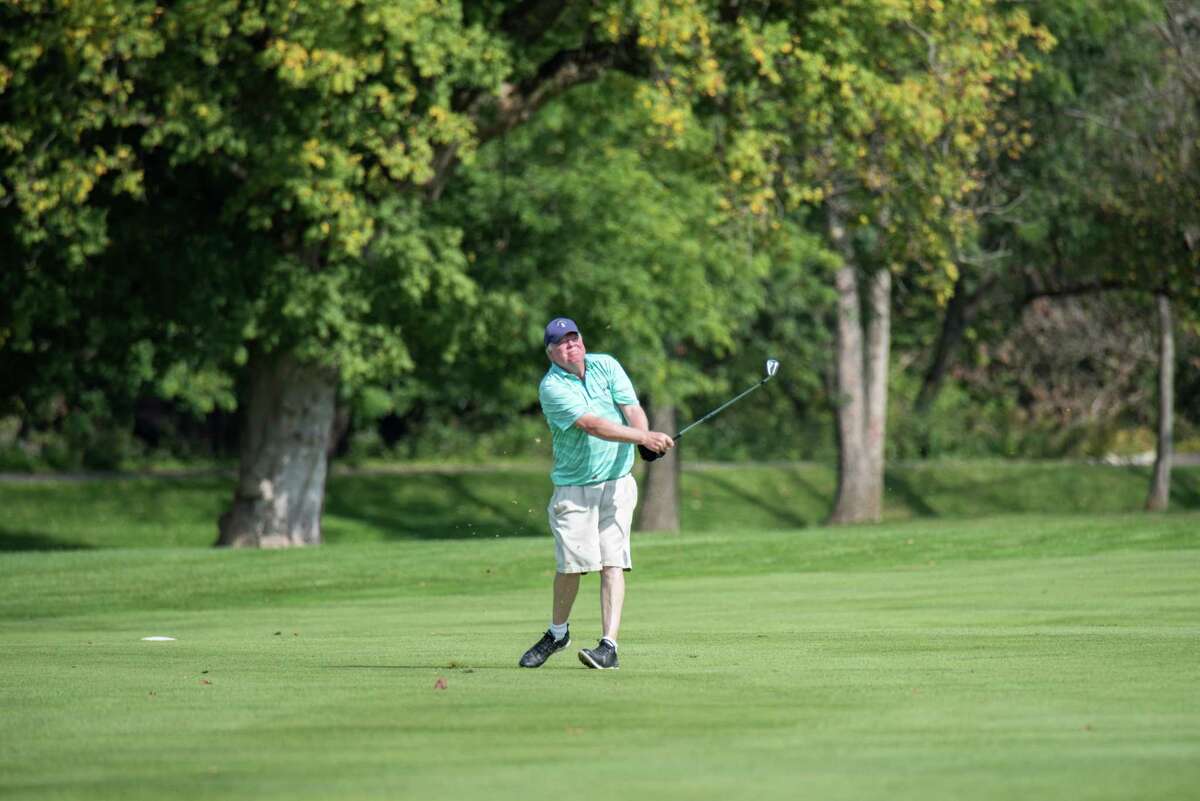 Top area amateur wins first state golf title