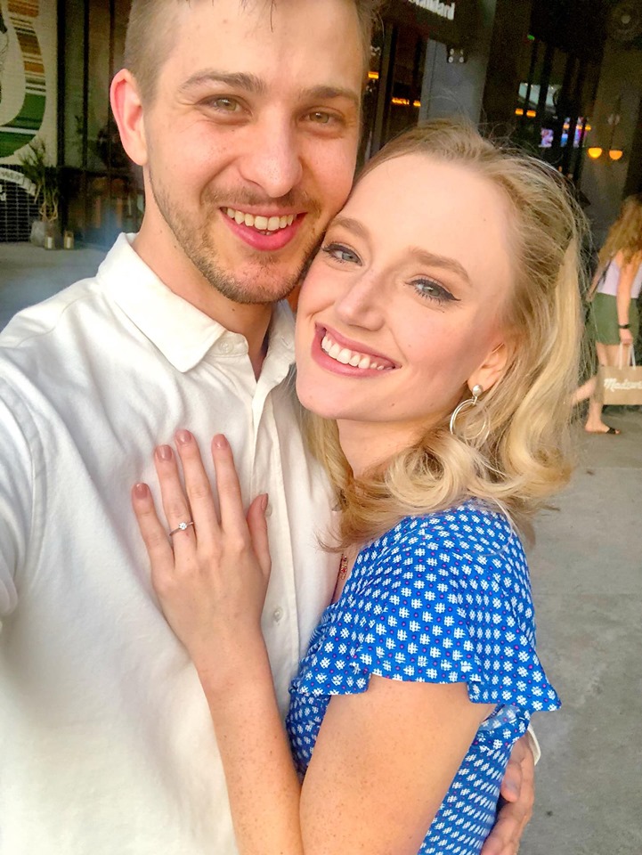 KSAT-12 meteorologist Sarah Spivey announces engagement