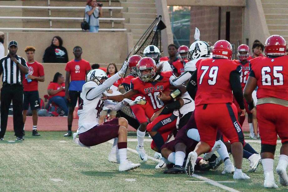 Football Pearland Rallies To Defeat Alief Taylor 48 32 Houston
