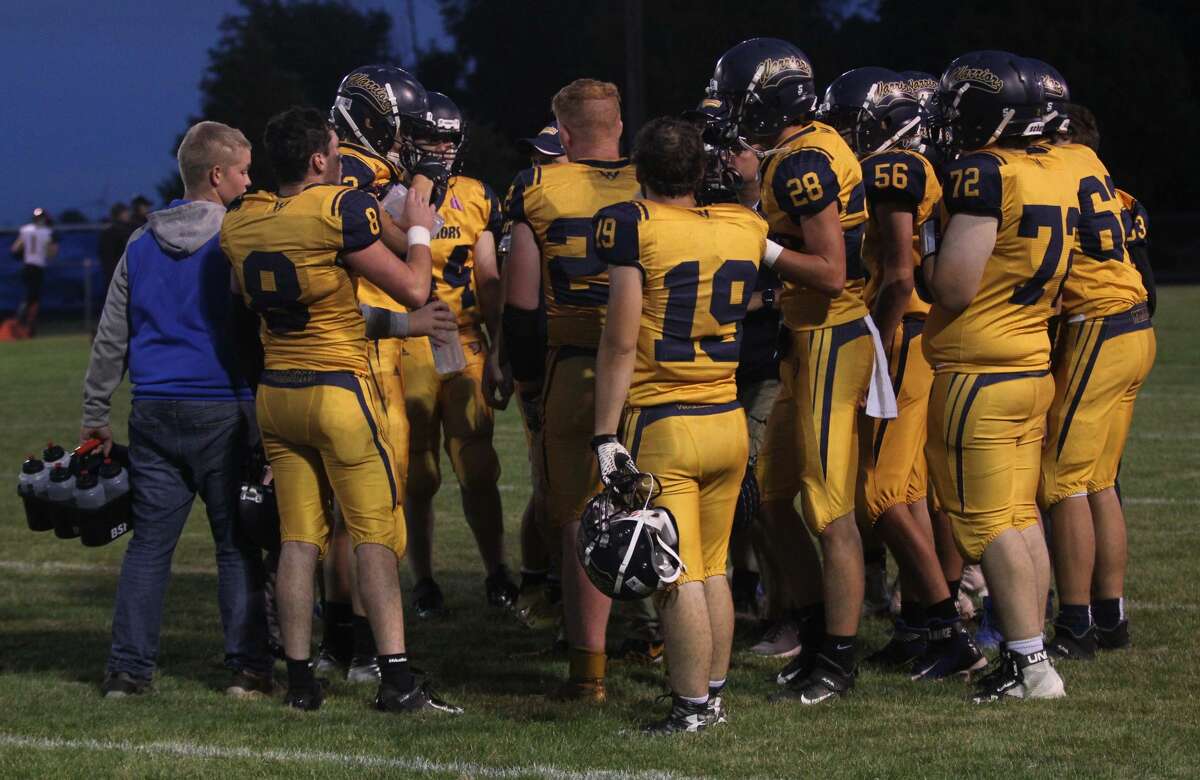 The North Huron Warriors suffered their first loss of 2019 against visiting Kingston on Friday night. The Cardinals topped the Warriors, 34-20.