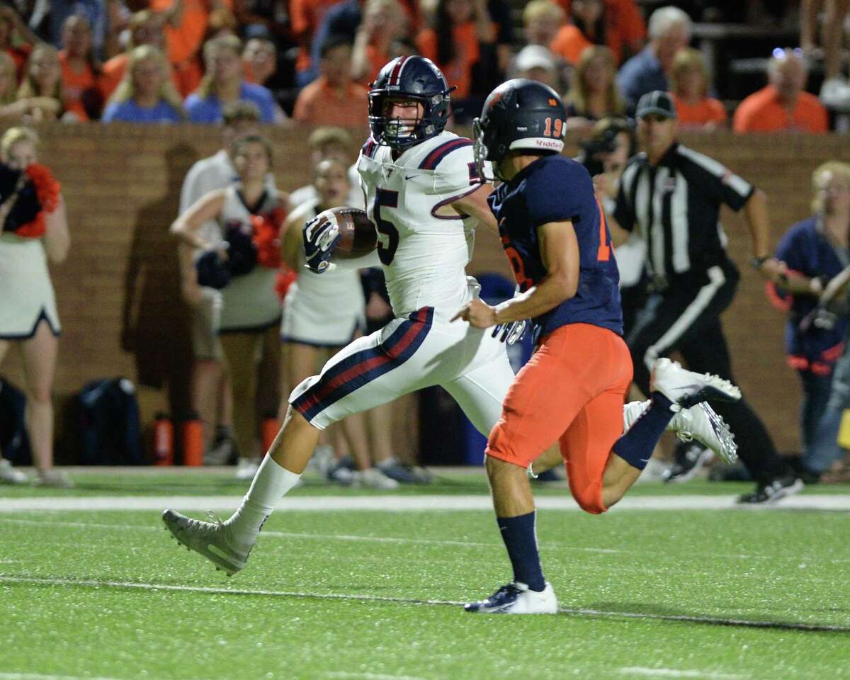 Tompkins football offense soaring through five games