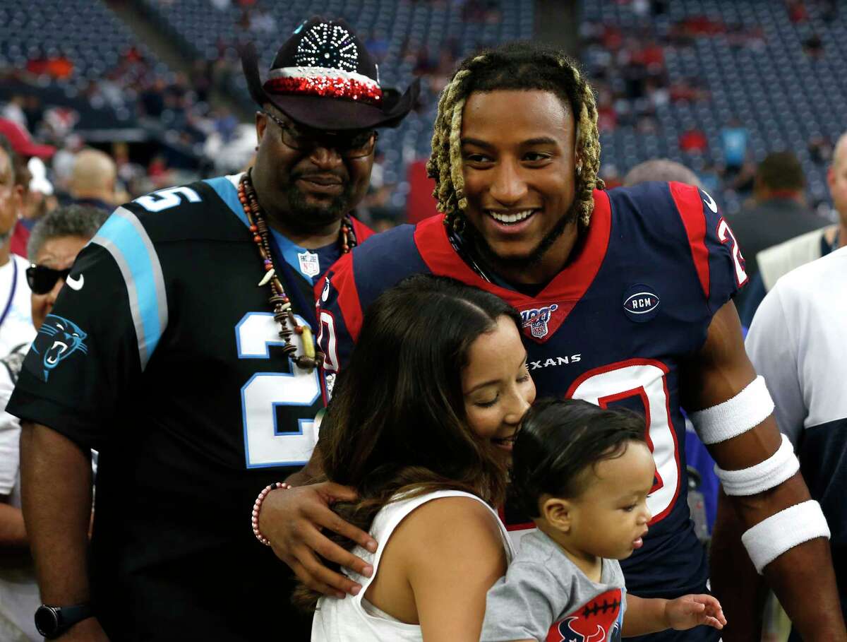 Family of Justin, Eric Reid split allegiances at TexansPanthers game