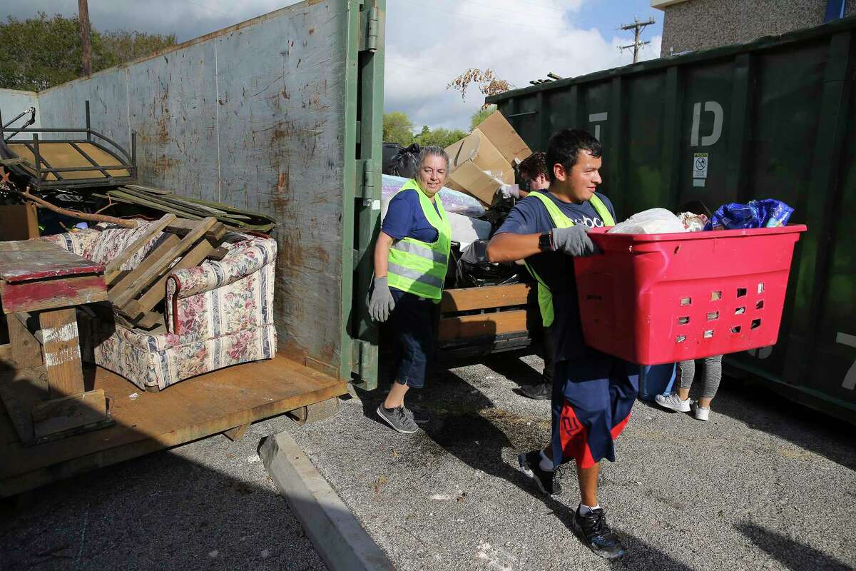 College students volunteer at community clean up on Northeast Side of San Antonio