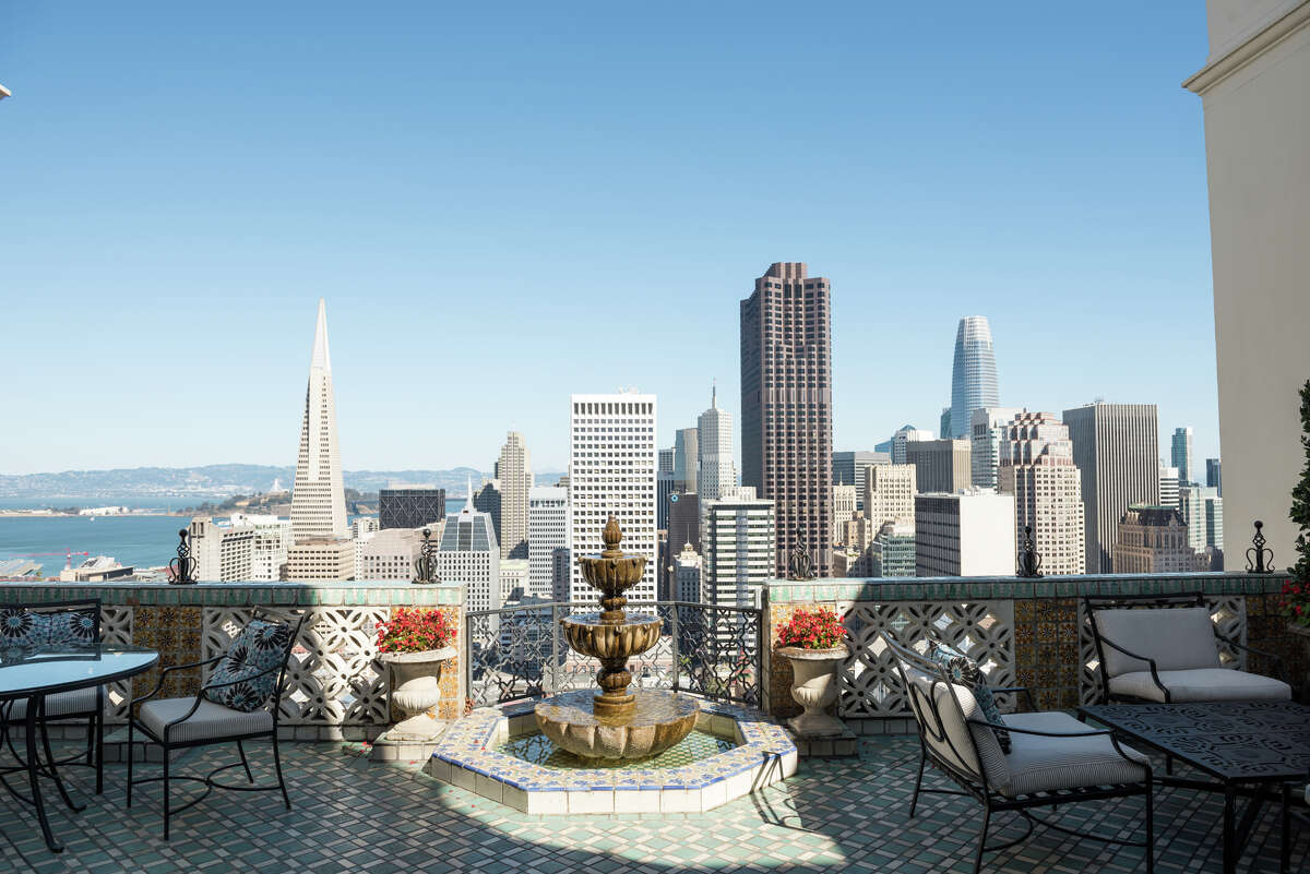 The untold stories of San Francisco's Fairmont Penthouse