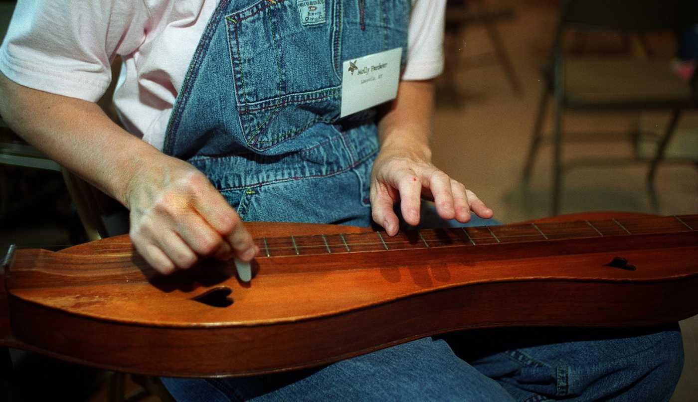 Dulcimer, art, carnivals and more bring the fun to Fairfield County