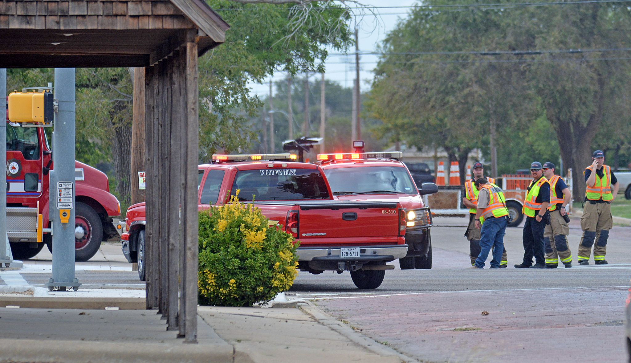 Updated Crews on scene working to repair gas leak around 6th and Columbia
