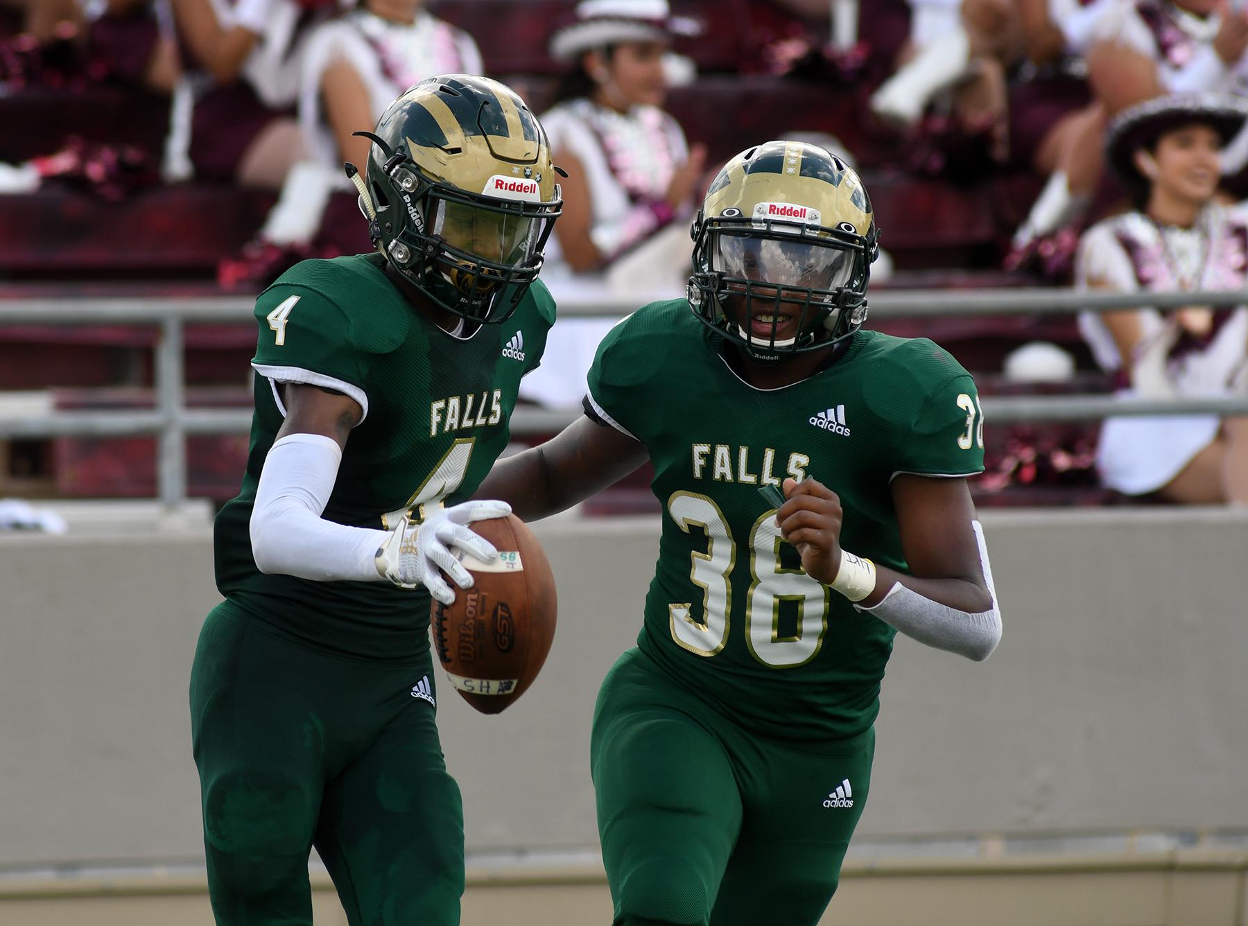 Football Cy Fair Cy Falls Set For Battle Of Unbeatens Houston