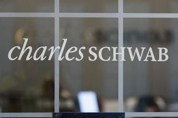 Schwab Td Ameritrade Offer The Ultimate Discount On Stock Trading Fees Sfchronicle Com
