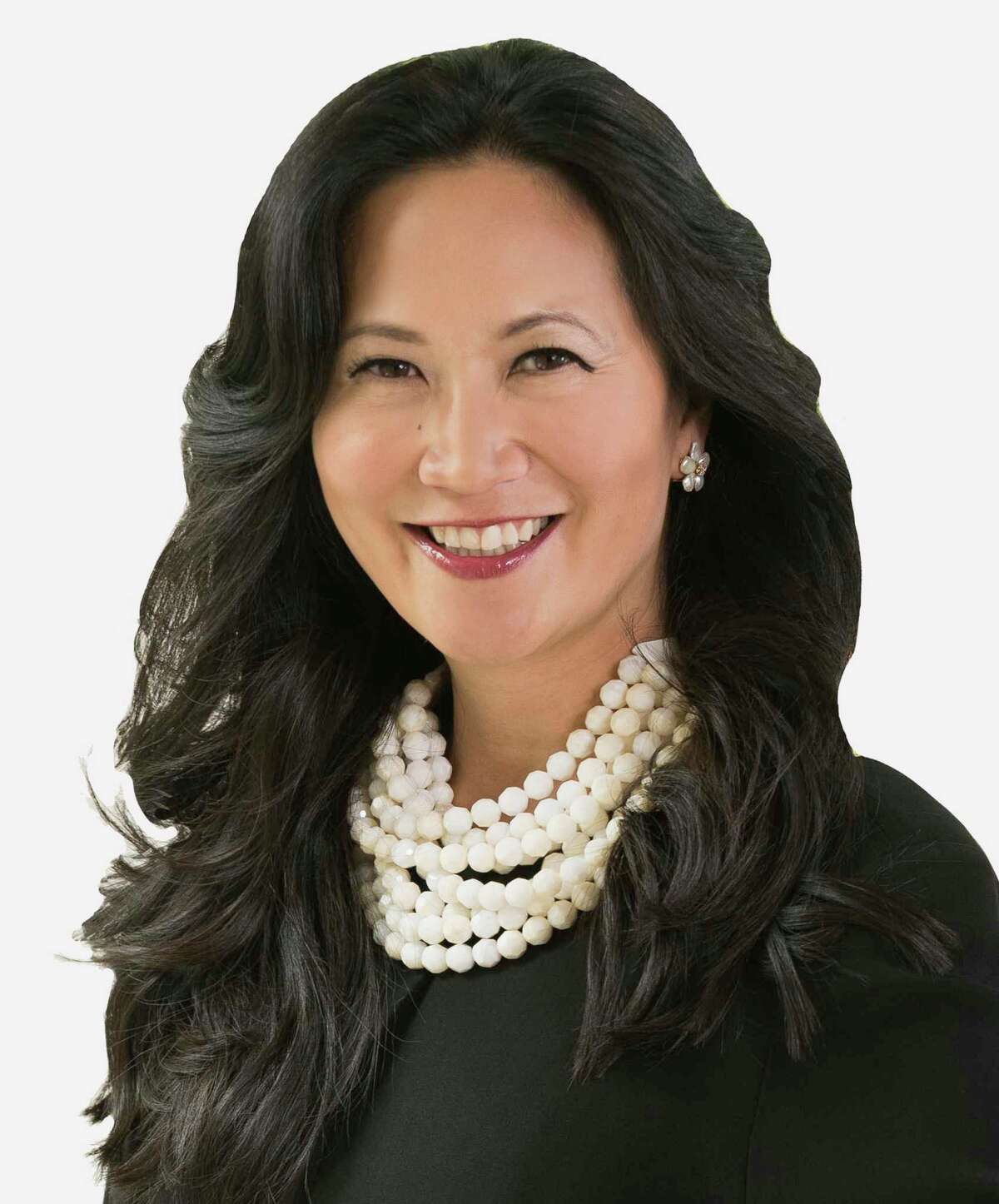 Joy Kim Metalios, founder of the Metalios Group real estate team, which is moving from William Raveis Real Estate to Houlihan Lawrence.