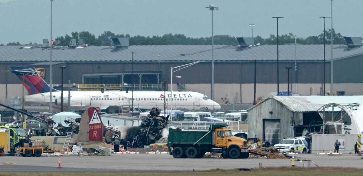 Photos: Crash Of B-17 Bomber At Bradley Airport