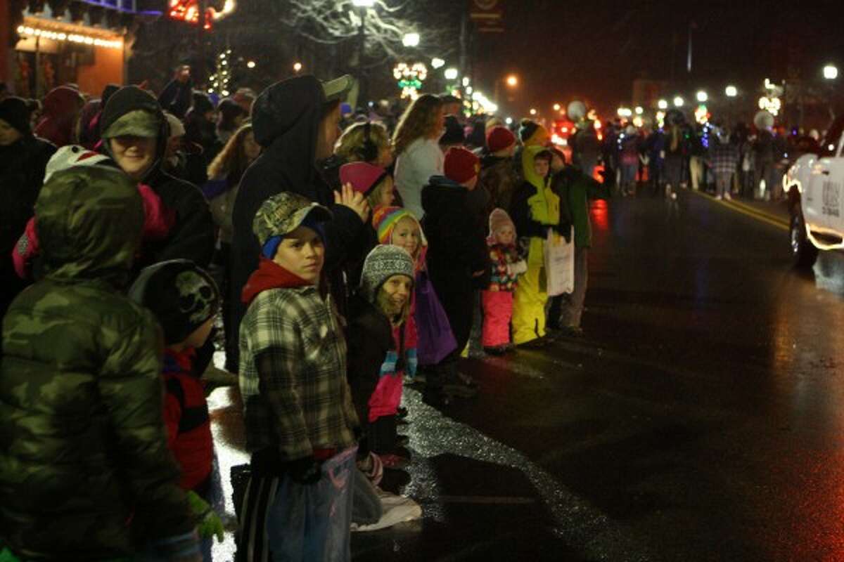 Festival of Lights parade kicks off holiday season in Big Rapids