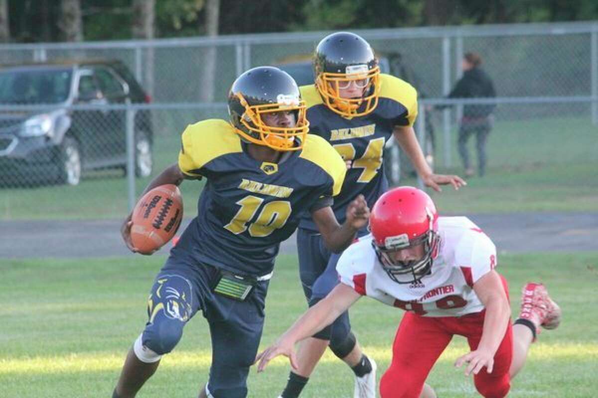 Baldwin quarterback Carmelo Lindsey continues to have a solid season for the Panthers. (Star photo file)