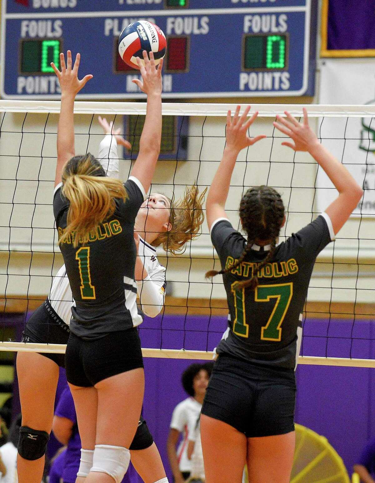 Westhill sweeps Trinity Catholic in volleyball