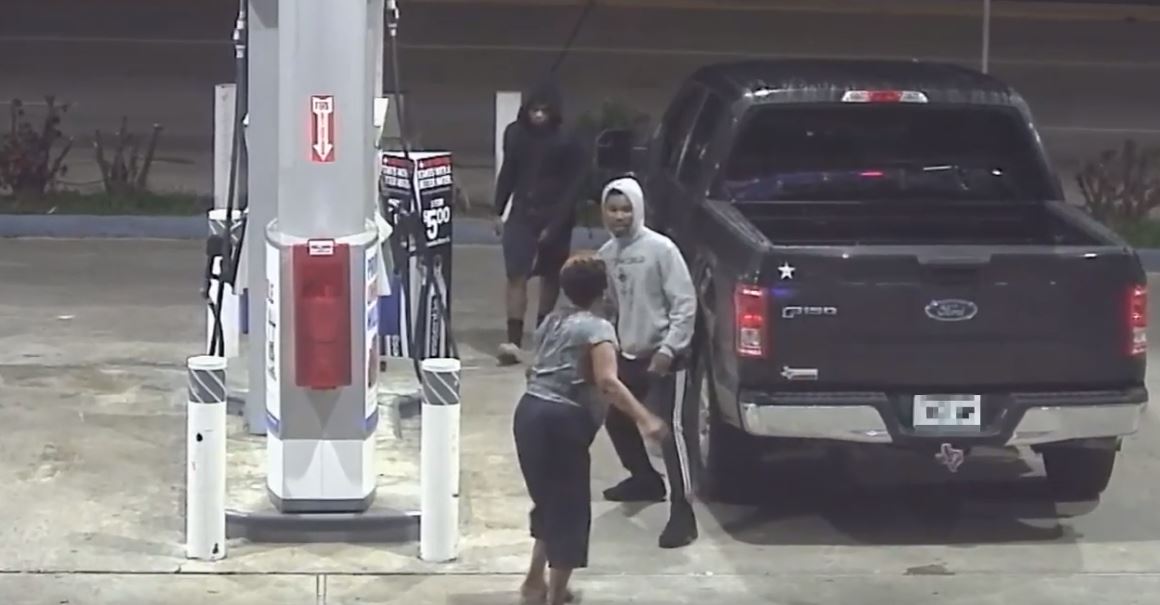 Dramatic attack against woman pumping gas caught on camera; suspects at