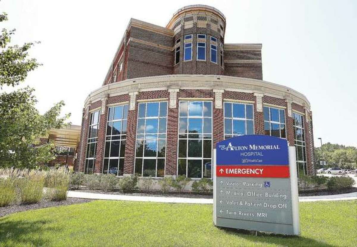 Alton Memorial Hospital suspends visits