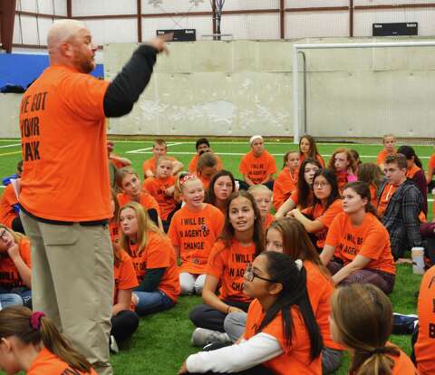 Nba Star Donny Marshall Holds Anti Bullying Rally In East - 