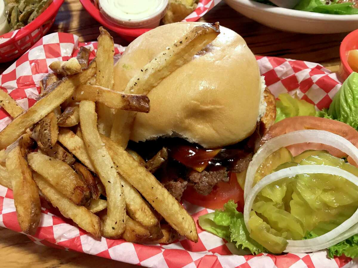 Review: Revamped Dog & Pony Grill a backyard oasis in Boerne